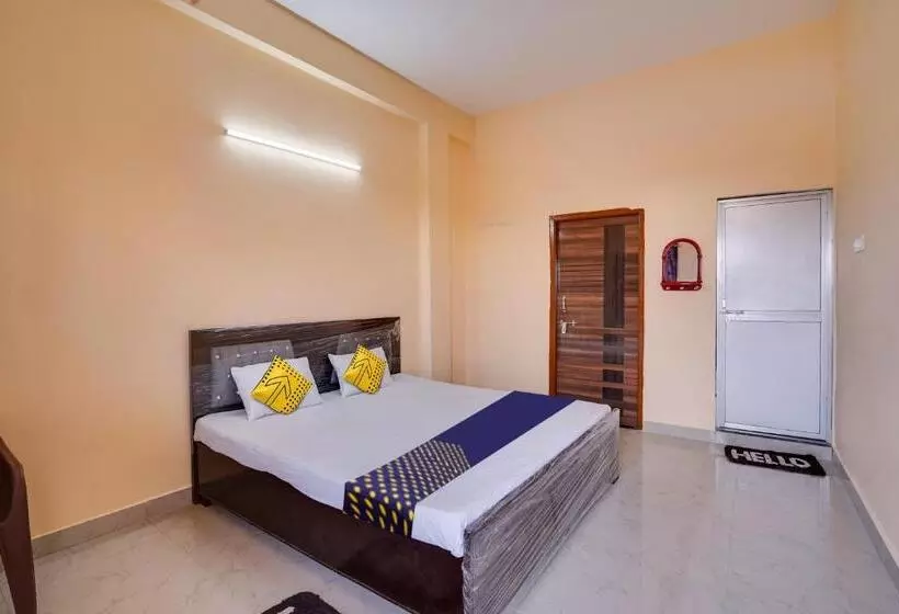 Spot On Hotel Pragya 5