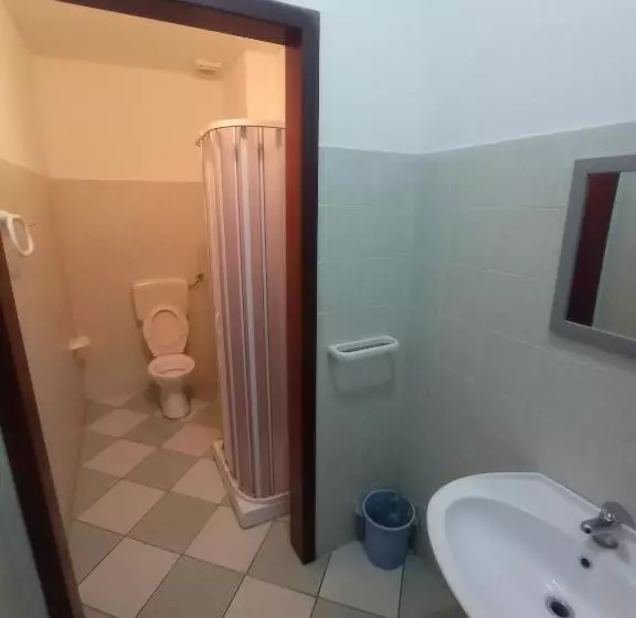 هاستل Casa Nostra
