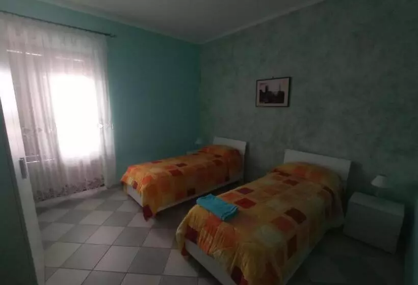هاستل Casa Nostra