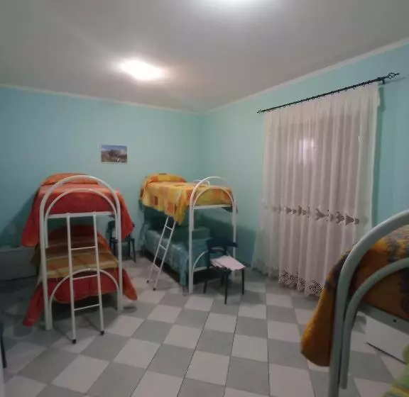 هاستل Casa Nostra