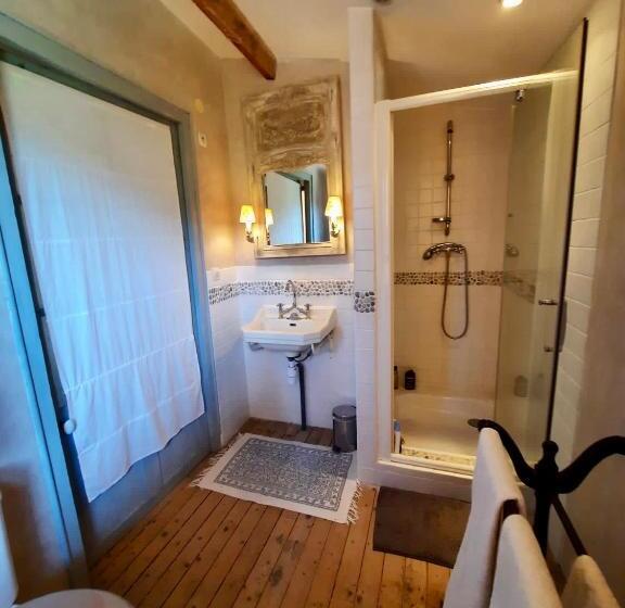 تختخواب و صبحانه Pierres Et Jardins