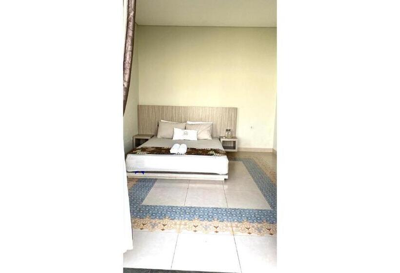 Отель Capital O 93508 Bale Jiwan Mukti Narmada