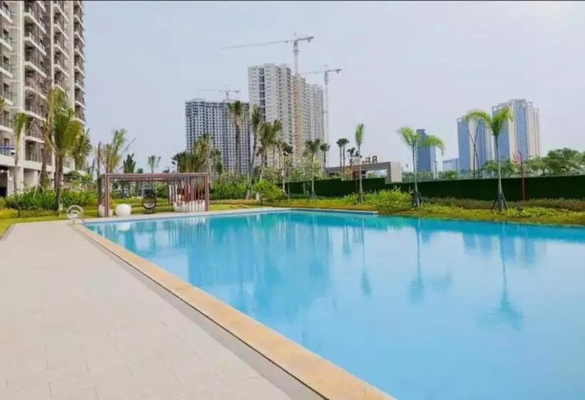 ホテル Capital O 93529 September House