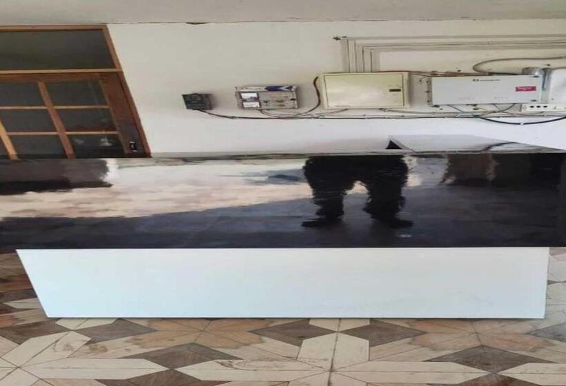 酒店 Oyo Geet Govind Resort And