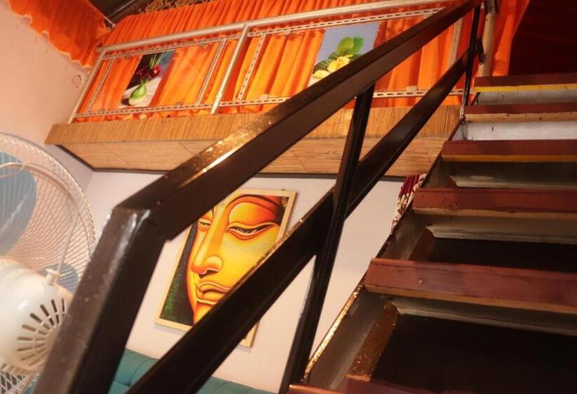 酒店 Ramu Green Lake Cottage