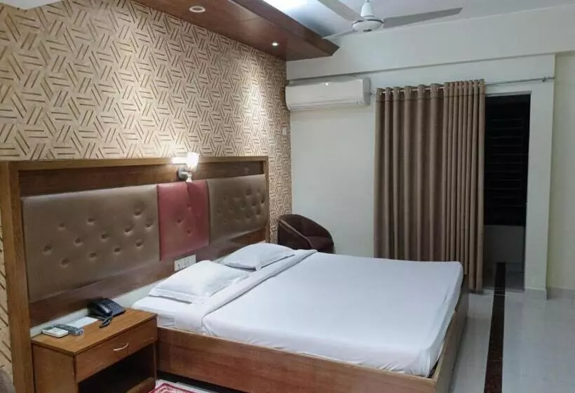 هتل Red Roof Inn