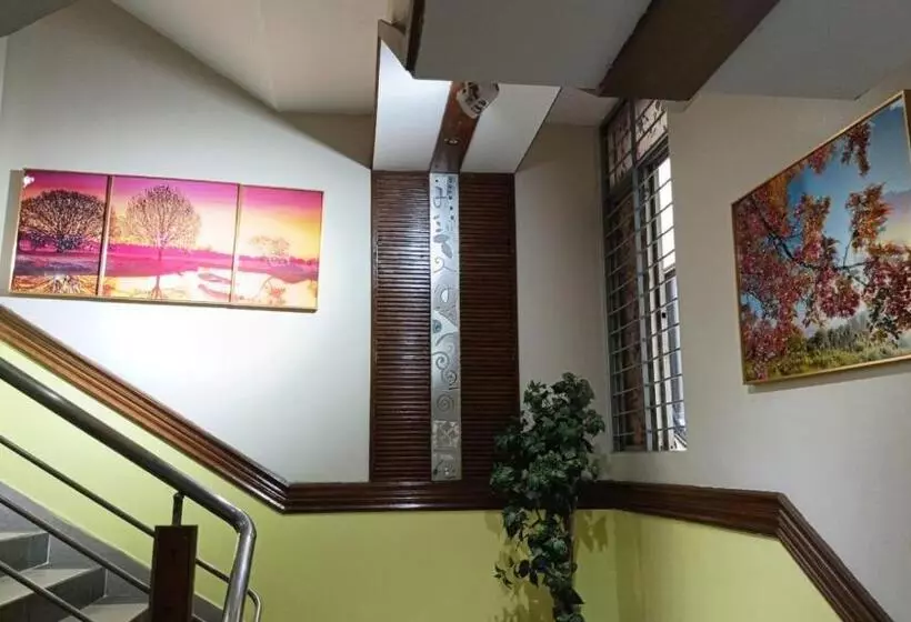 هتل Red Roof Inn