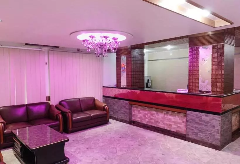 هتل Red Roof Inn