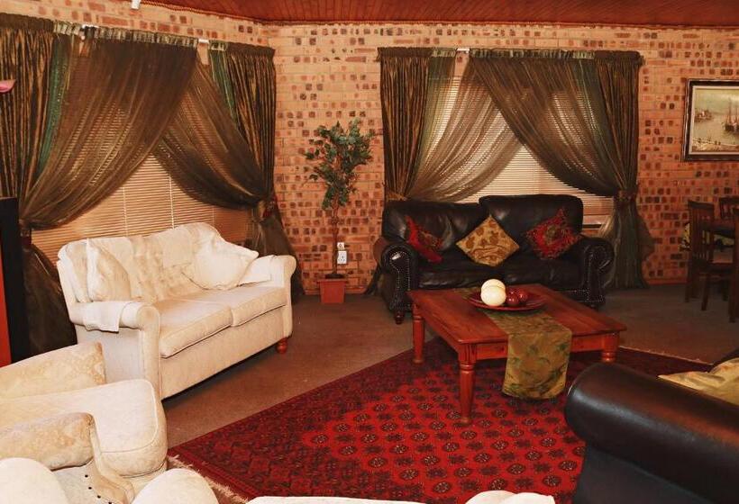 בית מלון כפרי Renosterberg By Klg