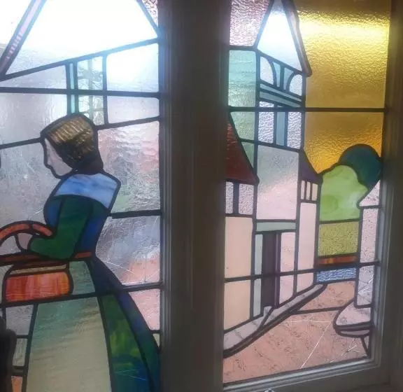 Jesmond B&b Kingsize Ensuite Room 2