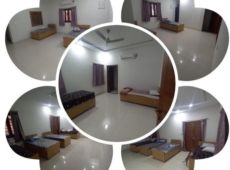 Mmr Luxurious Girls Pg And Hostel