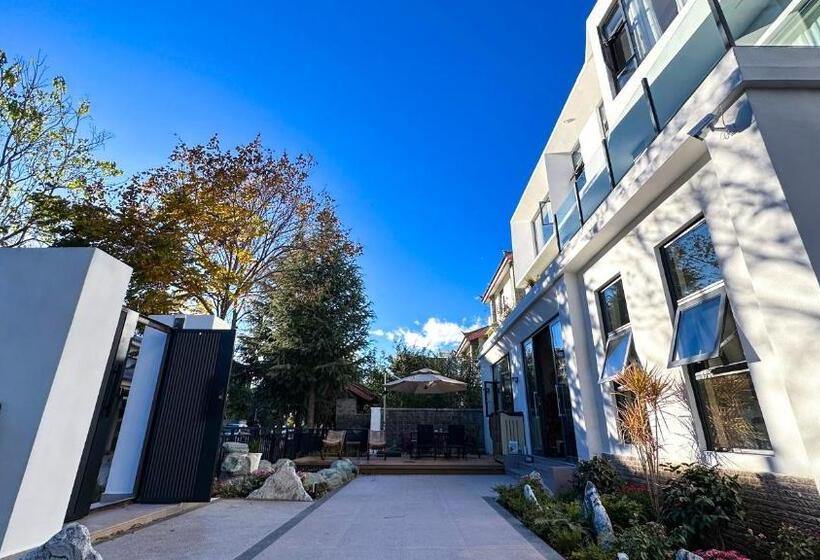 膳宿费 Lijiang Painted Mountain Cloud House Boutique B&b