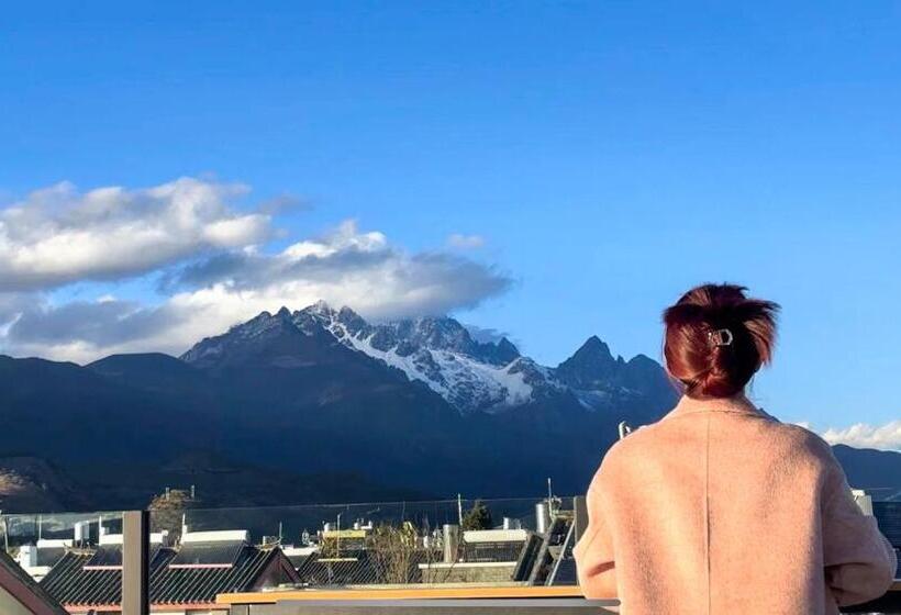 膳宿费 Lijiang Painted Mountain Cloud House Boutique B&b