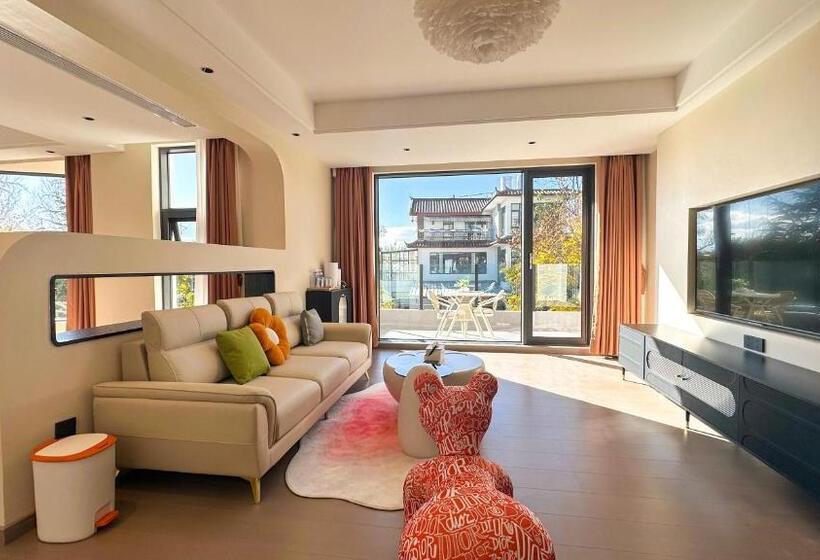 膳宿费 Lijiang Painted Mountain Cloud House Boutique B&b