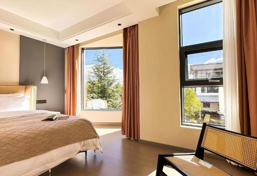 膳宿费 Lijiang Painted Mountain Cloud House Boutique B&b