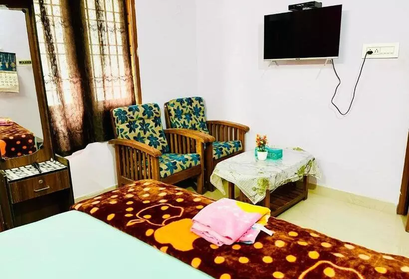 ペンション Ramkarthik Villa Guest House