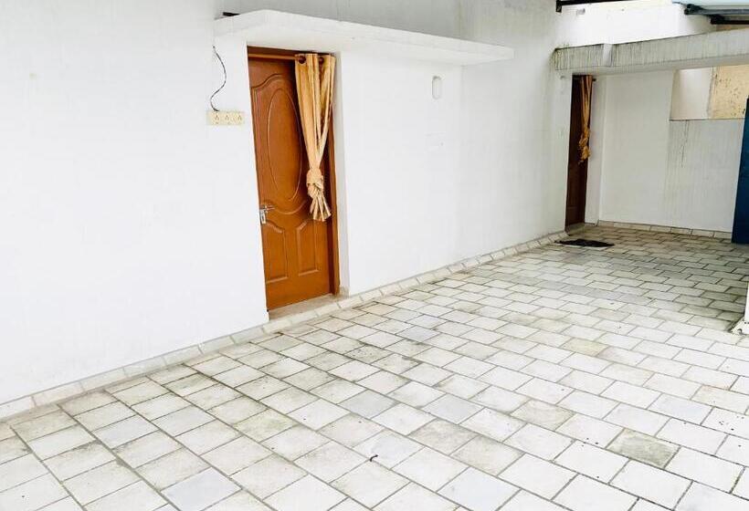 Pension Ramkarthik Villa Guest House