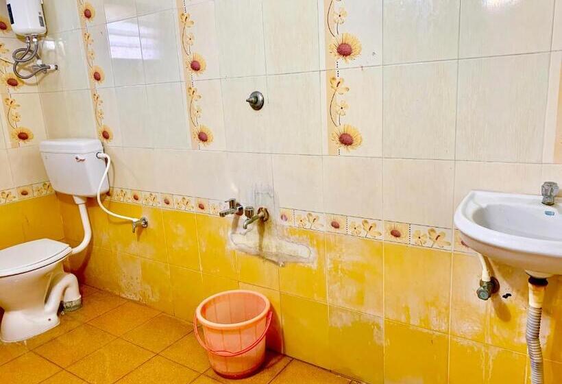 Pension Ramkarthik Villa Guest House