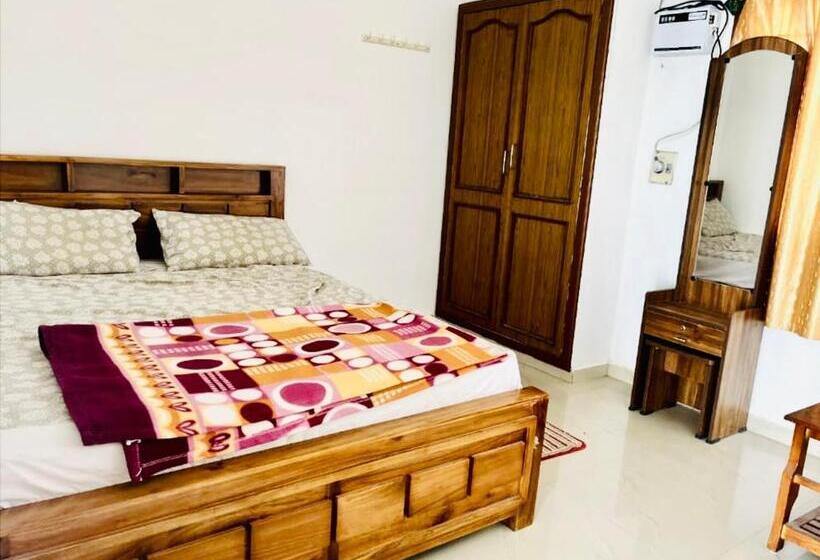 Pension Ramkarthik Villa Guest House