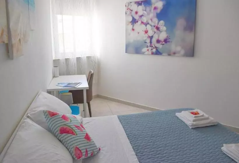 پانسیون Targura Lodging