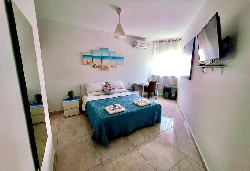 پانسیون Targura Lodging