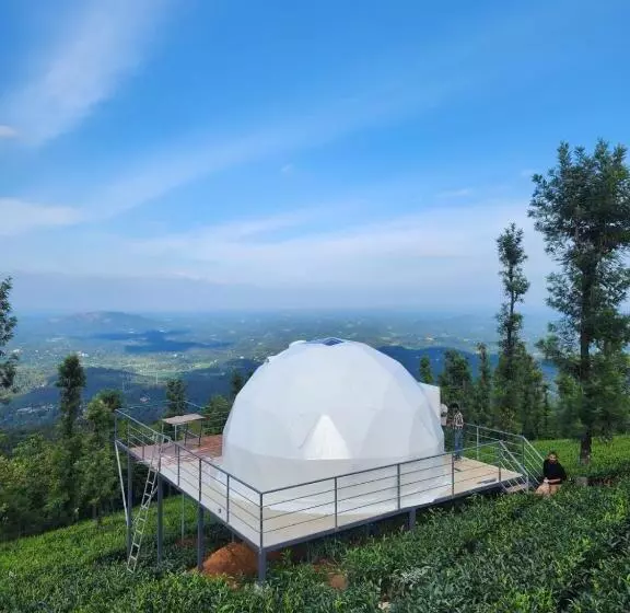 Lomakeskus Vythiri Tea Valley I Best Hotel In Wayanad L Hotels In Vythiri Wayanad