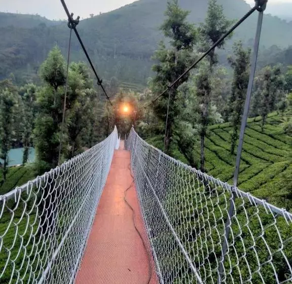 Lomakeskus Vythiri Tea Valley I Best Hotel In Wayanad L Hotels In Vythiri Wayanad