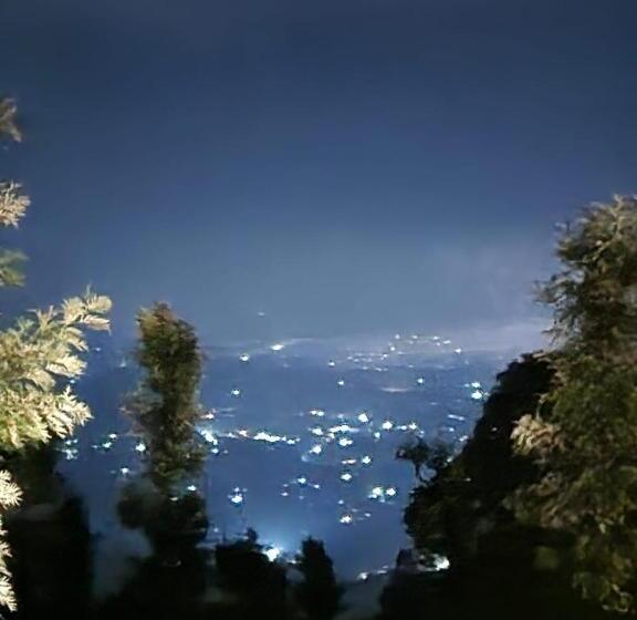 Lomakeskus Vythiri Tea Valley I Best Hotel In Wayanad L Hotels In Vythiri Wayanad