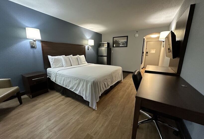 Общежитие Hometowne Studios By Red Roof Lancaster