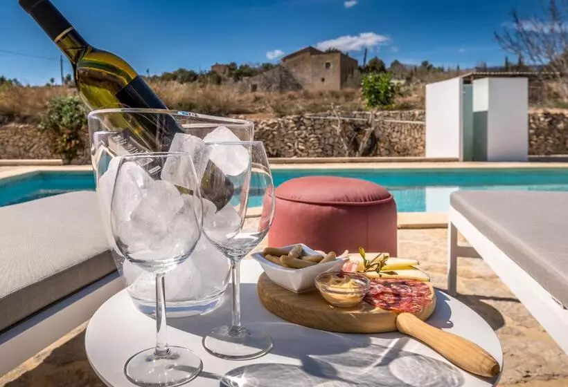 Aamiaismajoitus (B&B) Finca De La Pansa