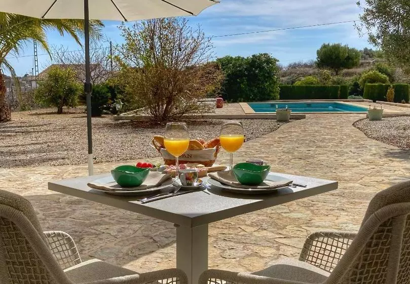 Aamiaismajoitus (B&B) Finca De La Pansa