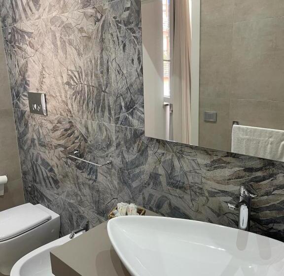 تختخواب و صبحانه Gemini Rooms