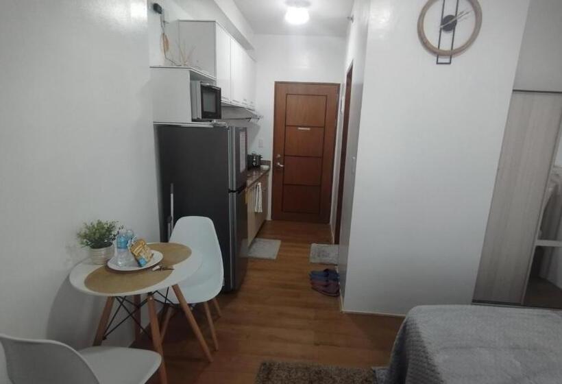 Cozy Studio Condo At Mesatierra Garden Residences