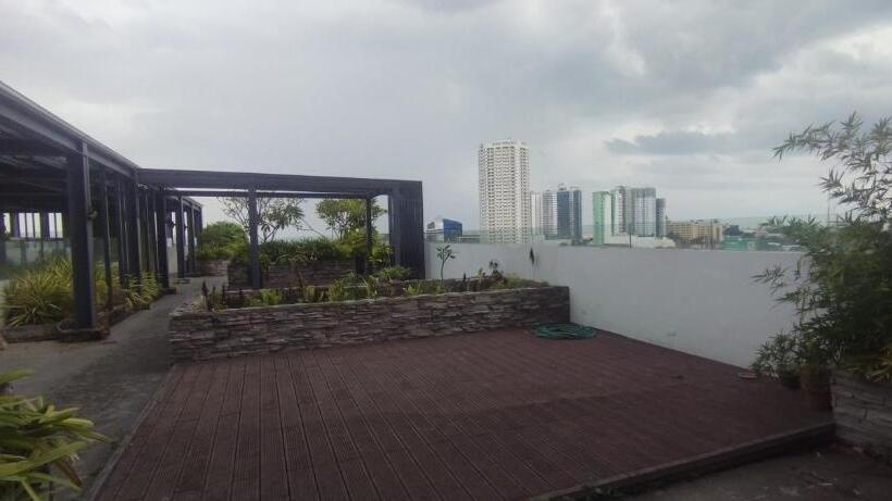 Cozy Studio Condo At Mesatierra Garden Residences