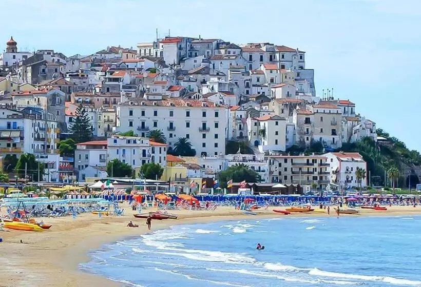 Hotelli Alba Living Room