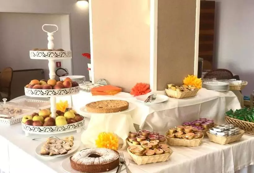 Hotelli Alba Living Room