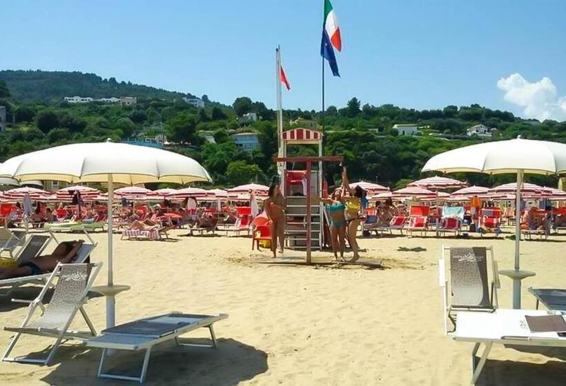 בית מלון כפרי Alba Living Room