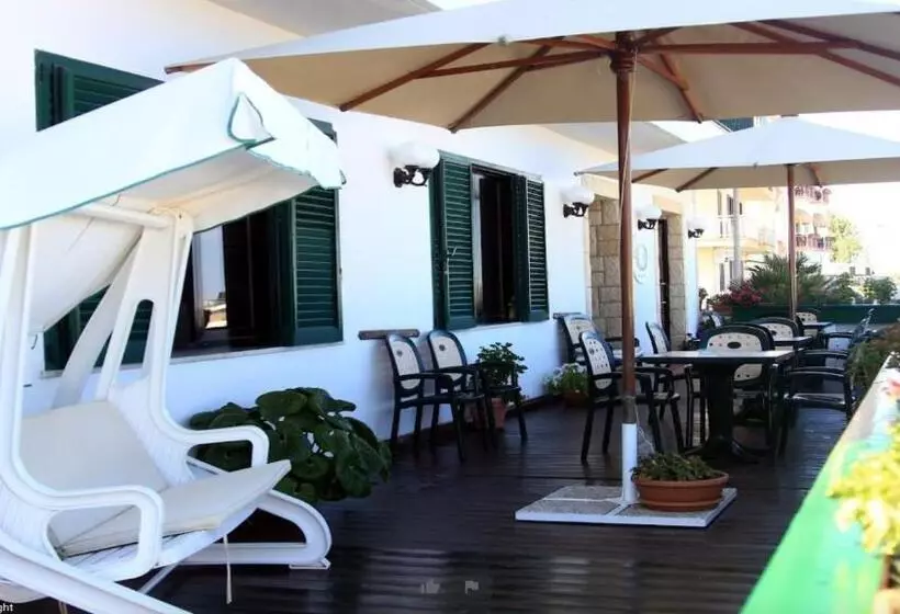 Hotelli Alba Living Room