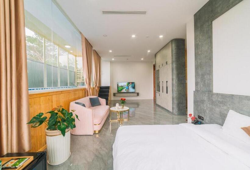 هتل Quy Tai Premium