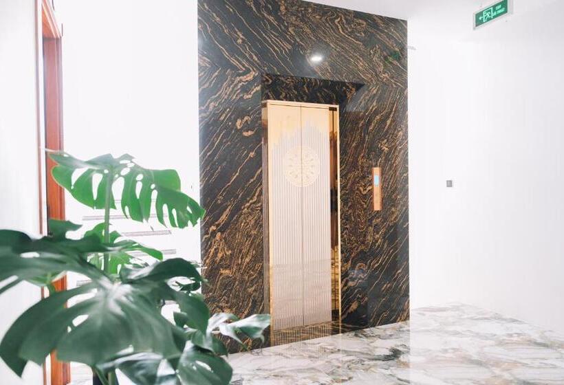 هتل Quy Tai Premium