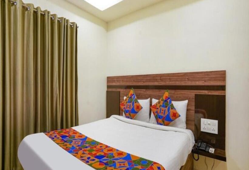 酒店 Rajvihari Residency