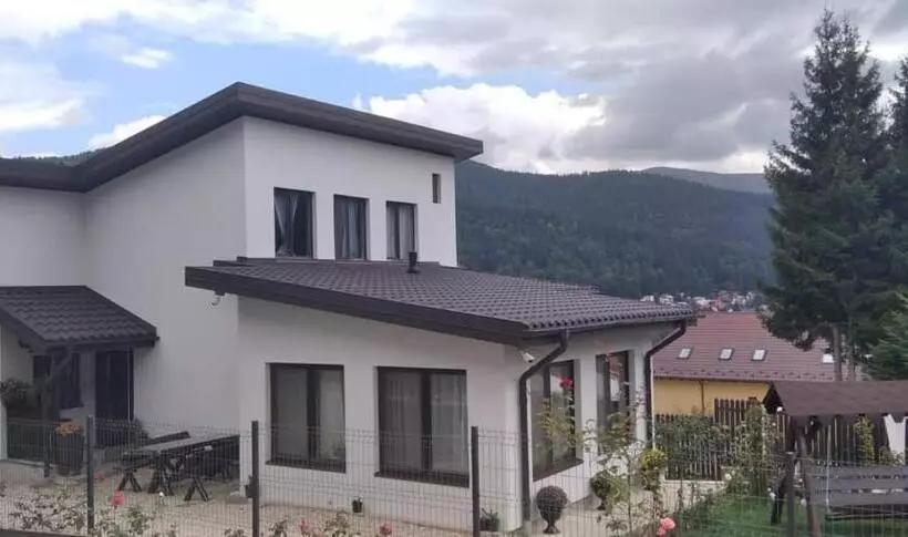 Majatalo Ask Mountain