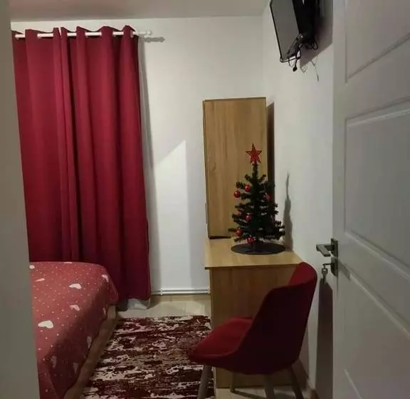 Majatalo Ask Mountain