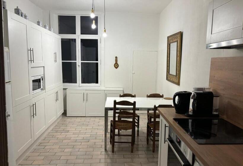 بنسيون Maison Monsigny