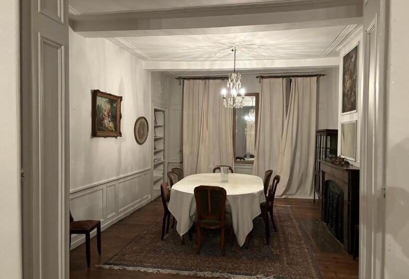 بنسيون Maison Monsigny