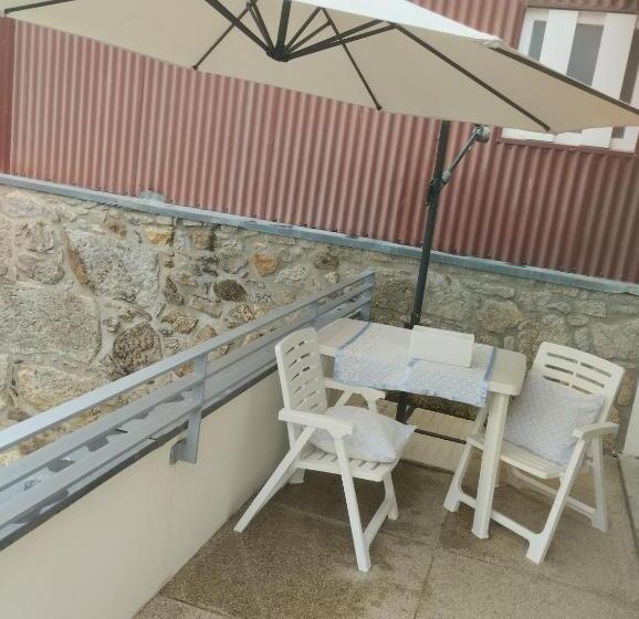 پانسیون O Cantinho Do Arnaldo