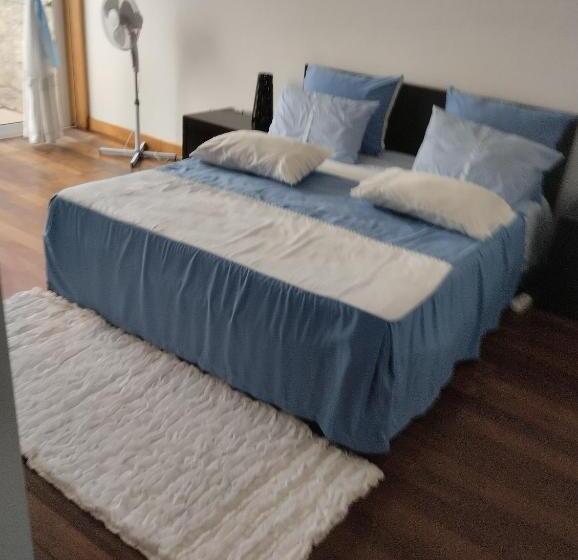 پانسیون O Cantinho Do Arnaldo