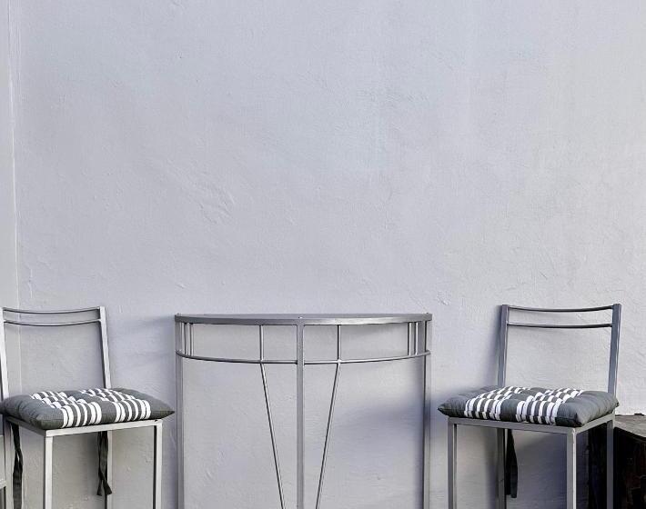 ペンション The Olive Branch Guesthouse And Animal Sanctuary