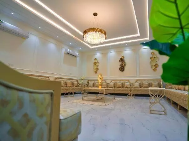 リゾートホテル شاليهات لاڤيرا