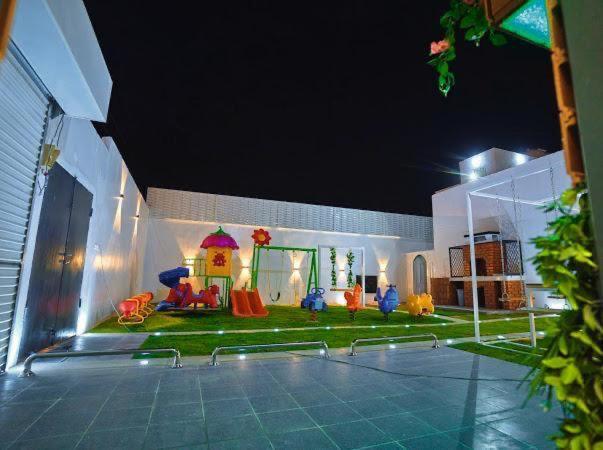 Resort شاليهات لاڤيرا